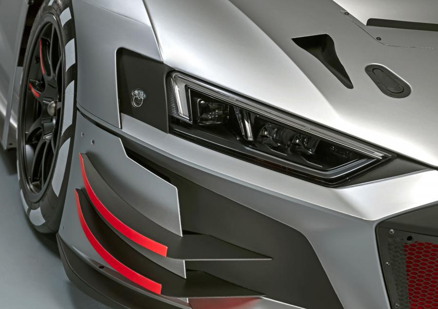 Детали экстерьера Audi R8 LMS 2019 года  (фото 21 из 57)